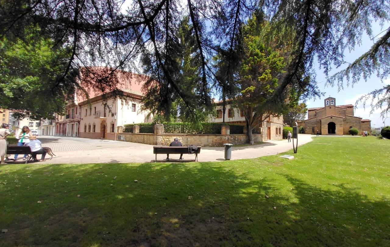 Apartamentos Santullano 1 Oviedo Zewnętrze zdjęcie
