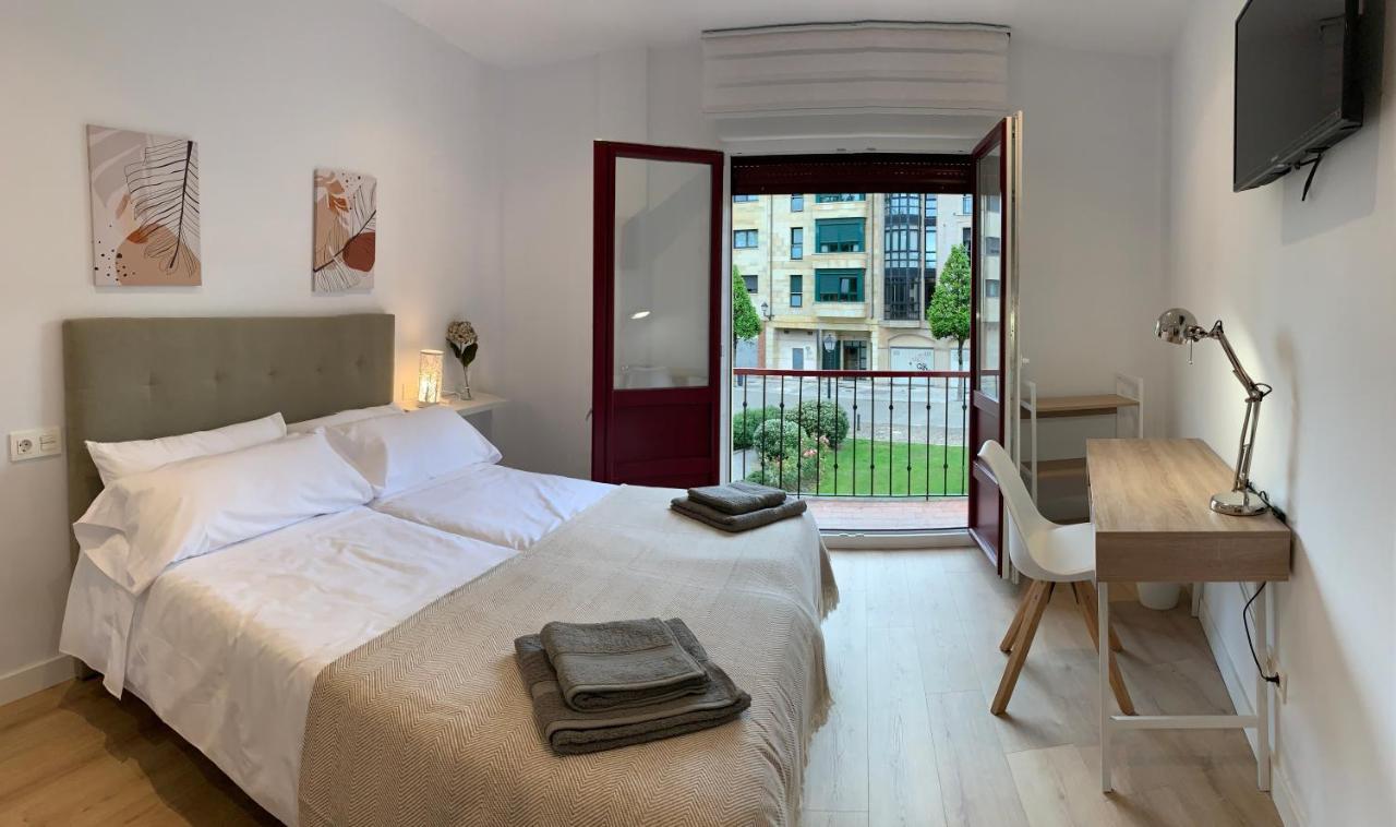 Apartamentos Santullano 1 Oviedo Zewnętrze zdjęcie